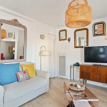 Victor - Welkeys Apartamento *